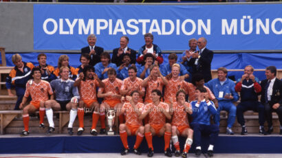 Euro 1988: Drski volej Marka van Bastena